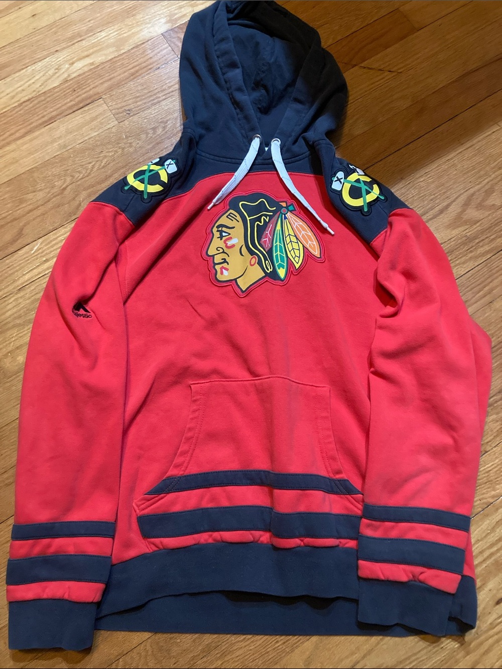 Chicago Blackhawks Red & Navy Pullover Hoodie size XL